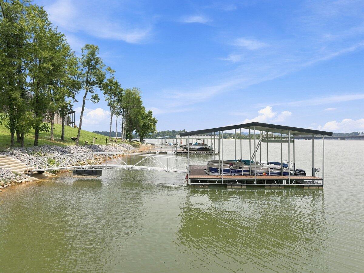 3135 Bridgewater Blvd, Morristown, TN, 37814, USA, 5 Bedrooms Bedrooms, ,5 BathroomsBathrooms,Residential,Contingent,3135 Bridgewater Blvd,711030