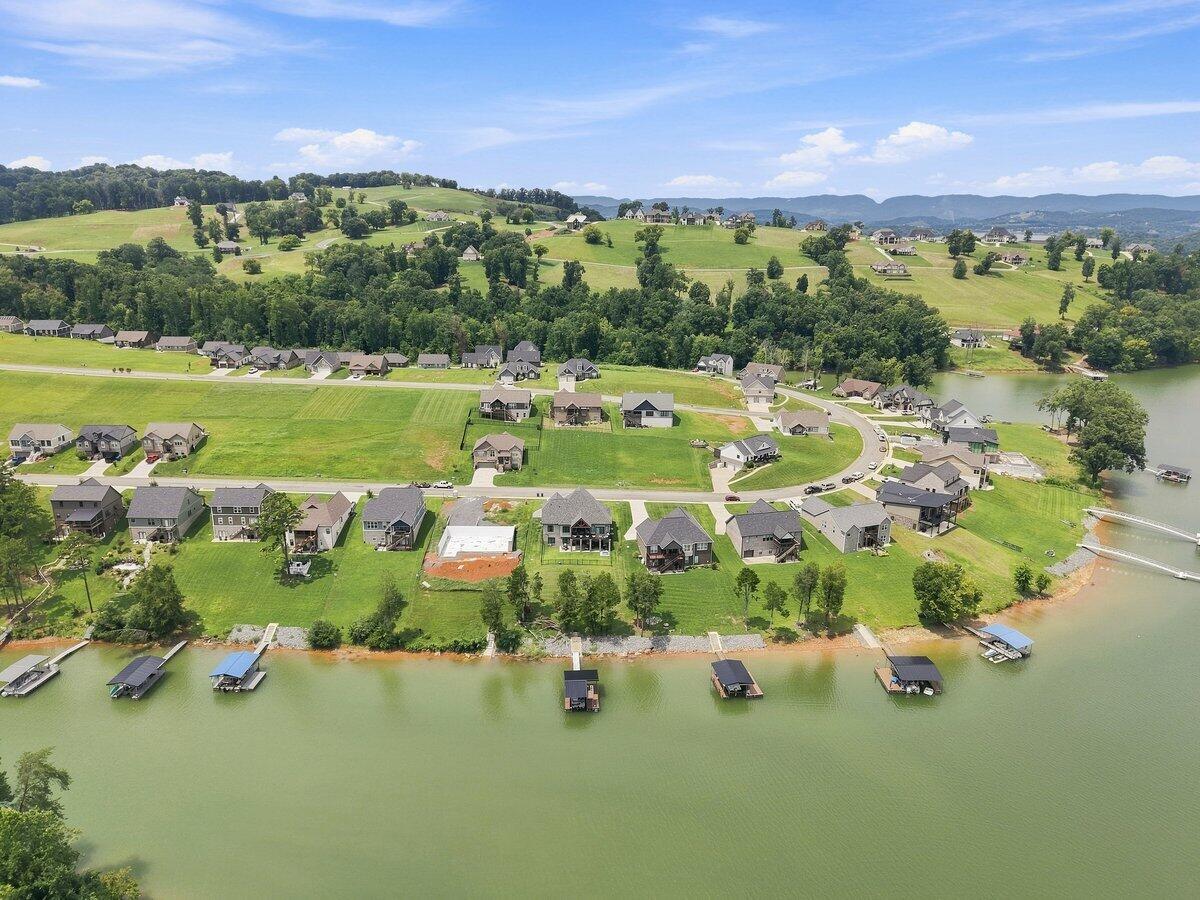 3135 Bridgewater Blvd, Morristown, TN, 37814, USA, 5 Bedrooms Bedrooms, ,5 BathroomsBathrooms,Residential,Contingent,3135 Bridgewater Blvd,711030