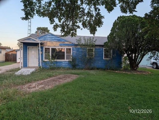 1271 N SEITZ ST, RUSSELL, KS 67665 - Image 8f212bfbaa8be04fd4c2d4c01a6d8e58/3083191817