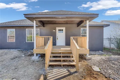 MLS: 1079081