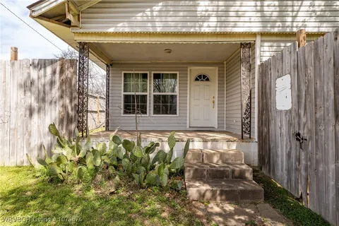 MLS: 1079674