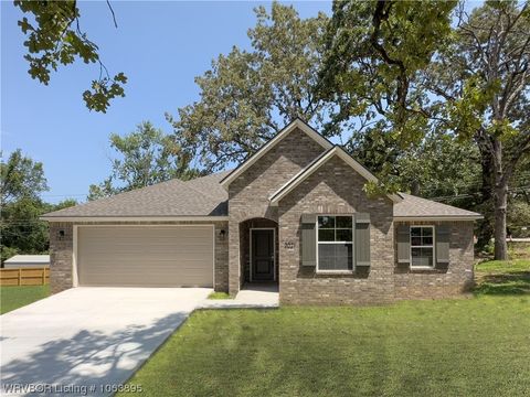 2021 Country Club Avenue, Fort Smith, AR 72901 - MLS#: 1063895