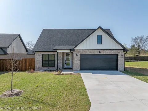 MLS: 1075598