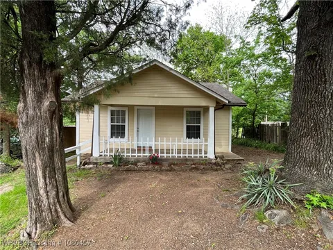 MLS: 1080457