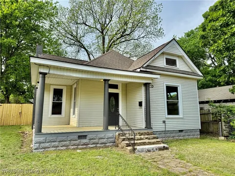 MLS: 1080371