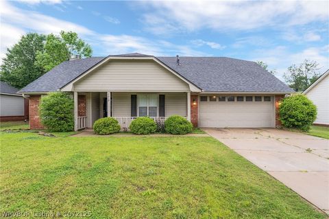 7018 Red Bud Drive, Fort Smith, AR 72916 - MLS#: 1072125