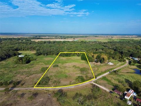 Photo of 0 R and R Cir, Kemp, TX 75143 (MLS # 109608)