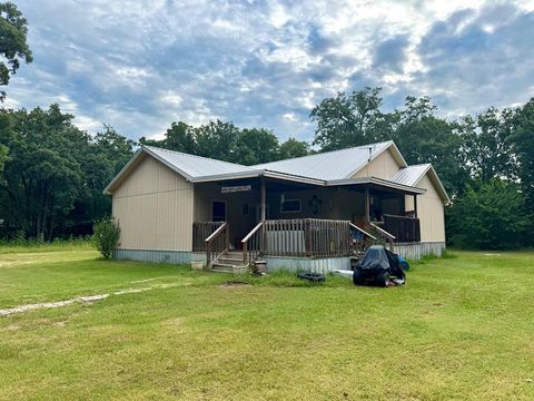 Photo of 149 Lake Shadow Cir, Gun Barrel City, TX 75156 (MLS # 109419)