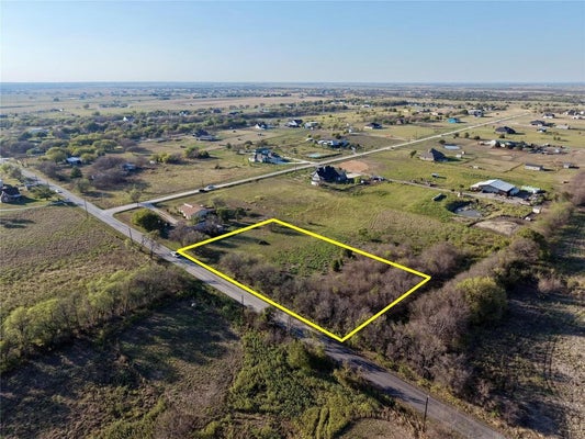 ADDRESS PRIVATE, JUSTIN, TX  - Image 5b6d45e22eccc6cbd45907364c6c9c4e/792351188