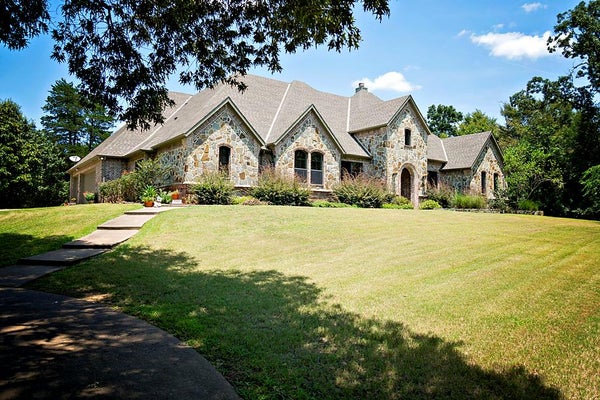 4700 STONEBRIDGE, ATHENS, TX 75751 - Image a96537efc5d64425df1a7bf2b82dc5a8/1594771707