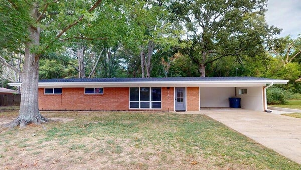 110 MCDONALD DR, ATHENS, TX 75751 - Image f7e2edec4b91c1e113ab648fe946da81/309675637
