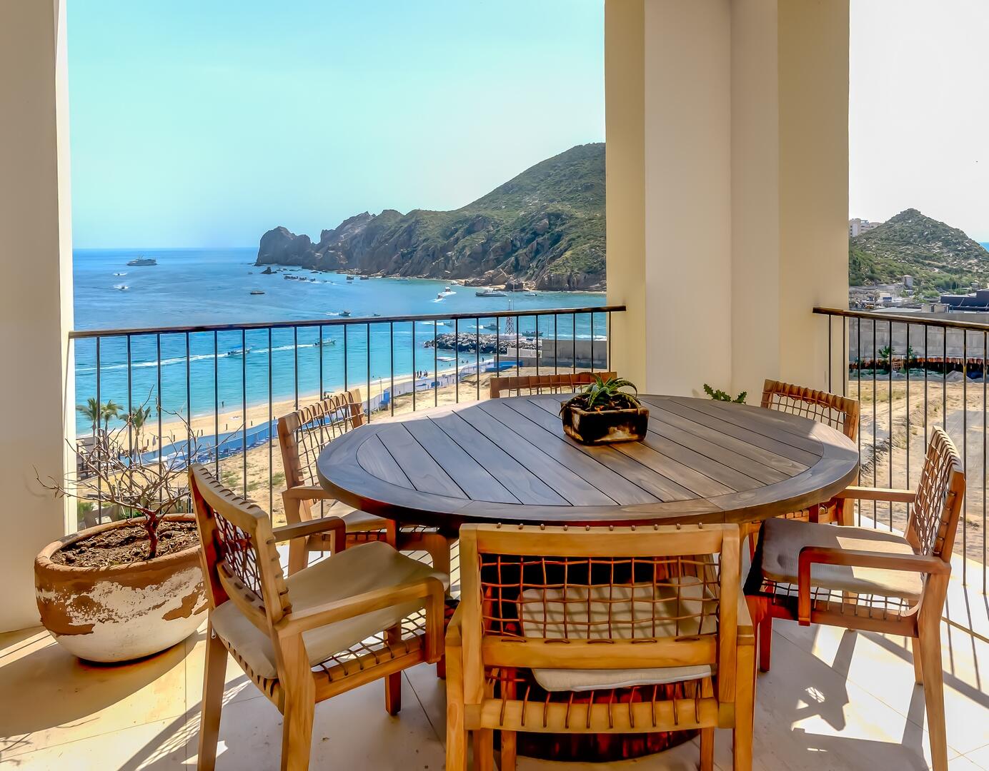 Cabo San Lucas, Mexico, 3 Bedrooms Bedrooms, ,4 BathroomsBathrooms,Residential,Active,253101
