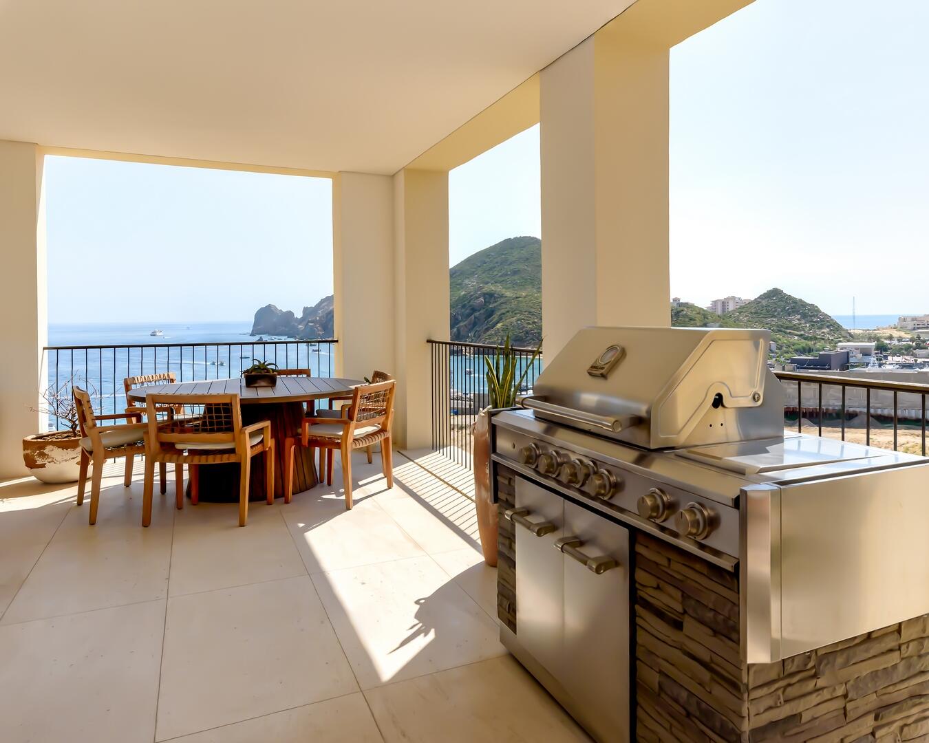 Cabo San Lucas, Mexico, 3 Bedrooms Bedrooms, ,4 BathroomsBathrooms,Residential,Active,253101