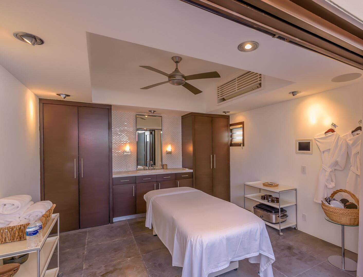 Puerto Los Cabos, Mexico, 7 Bedrooms Bedrooms, ,7 BathroomsBathrooms,Residential,Active,24181