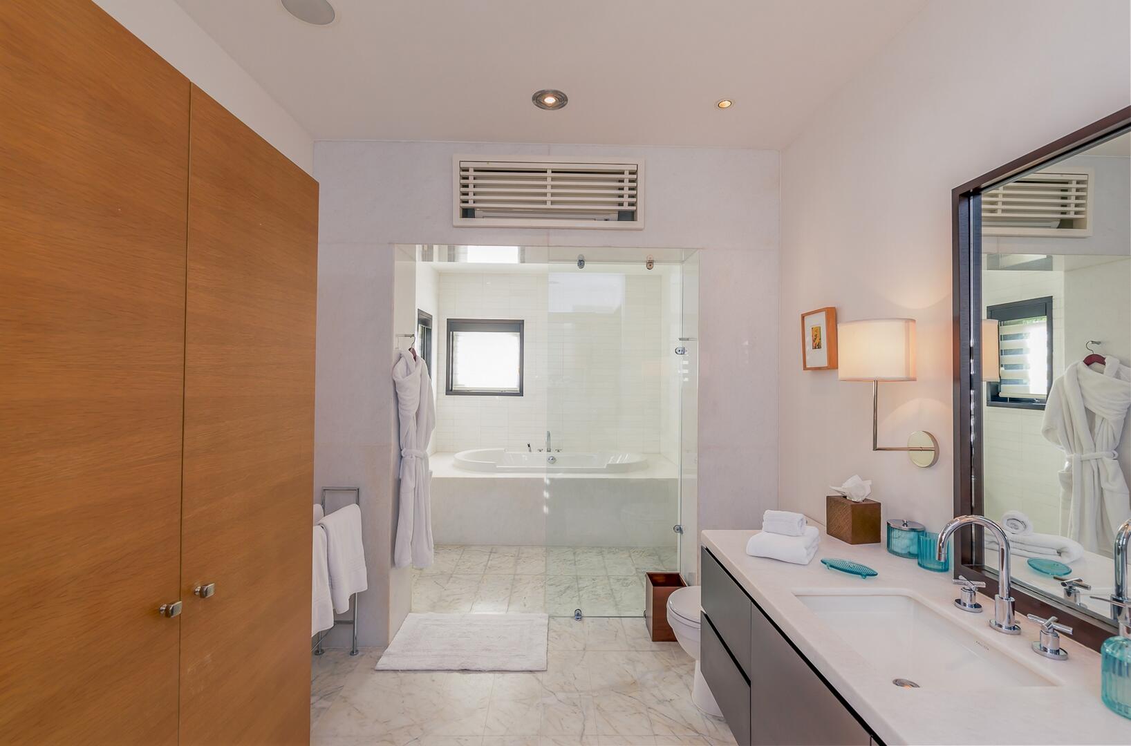 Puerto Los Cabos, Mexico, 7 Bedrooms Bedrooms, ,7 BathroomsBathrooms,Residential,Active,24181