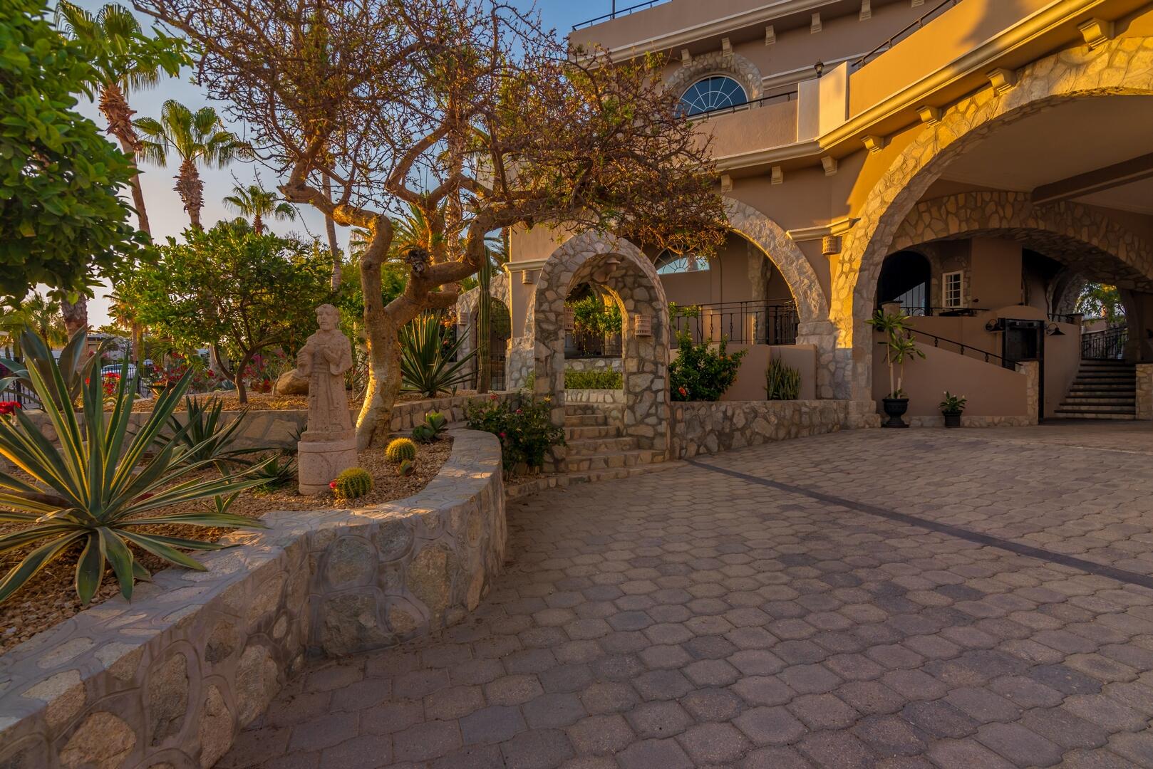 Cabo Bello/Santa Carmela, Mexico, 6 Bedrooms Bedrooms, ,6 BathroomsBathrooms,Residential,Active,57250