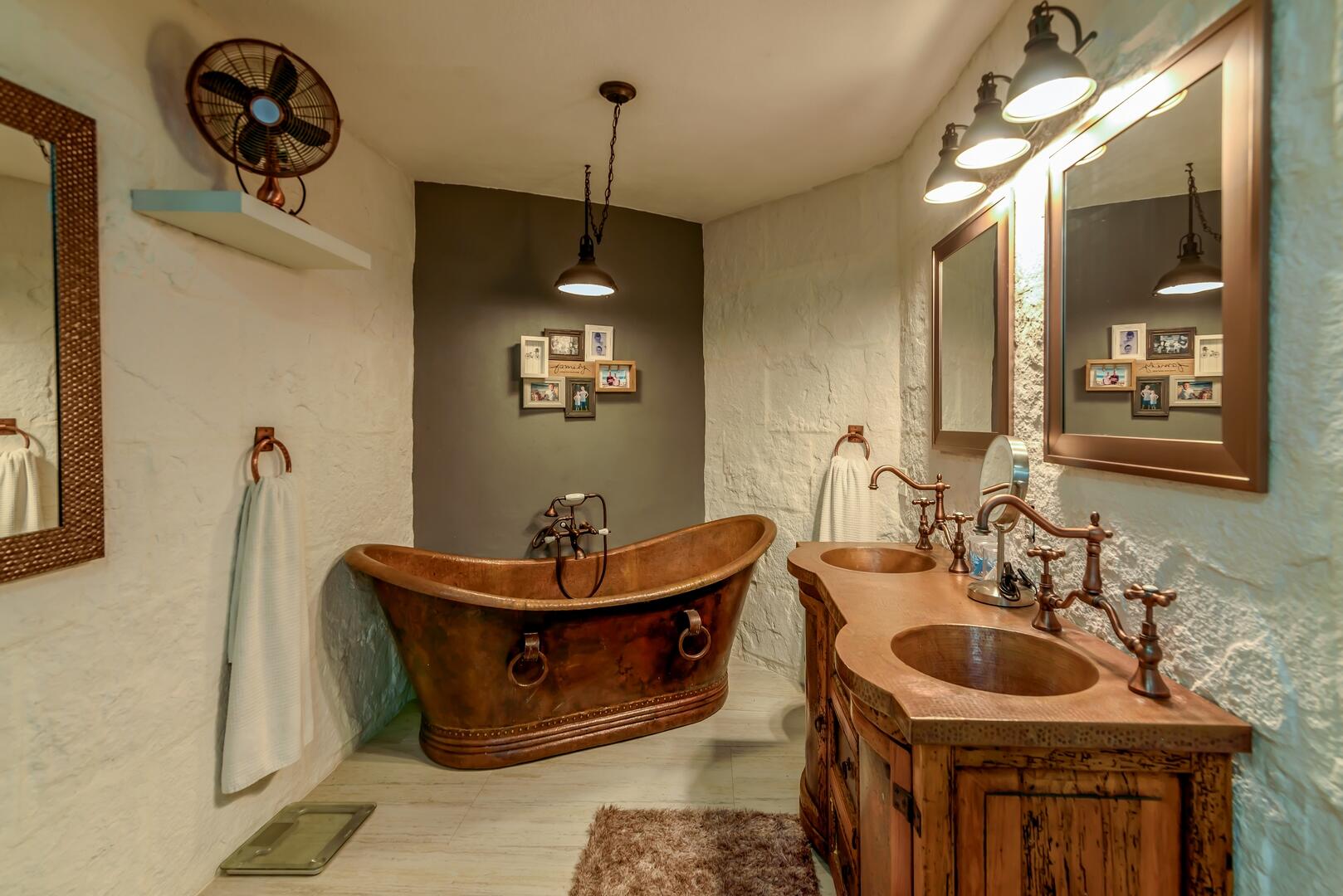 Cabo Bello/Santa Carmela, Mexico, 6 Bedrooms Bedrooms, ,6 BathroomsBathrooms,Residential,Active,57250