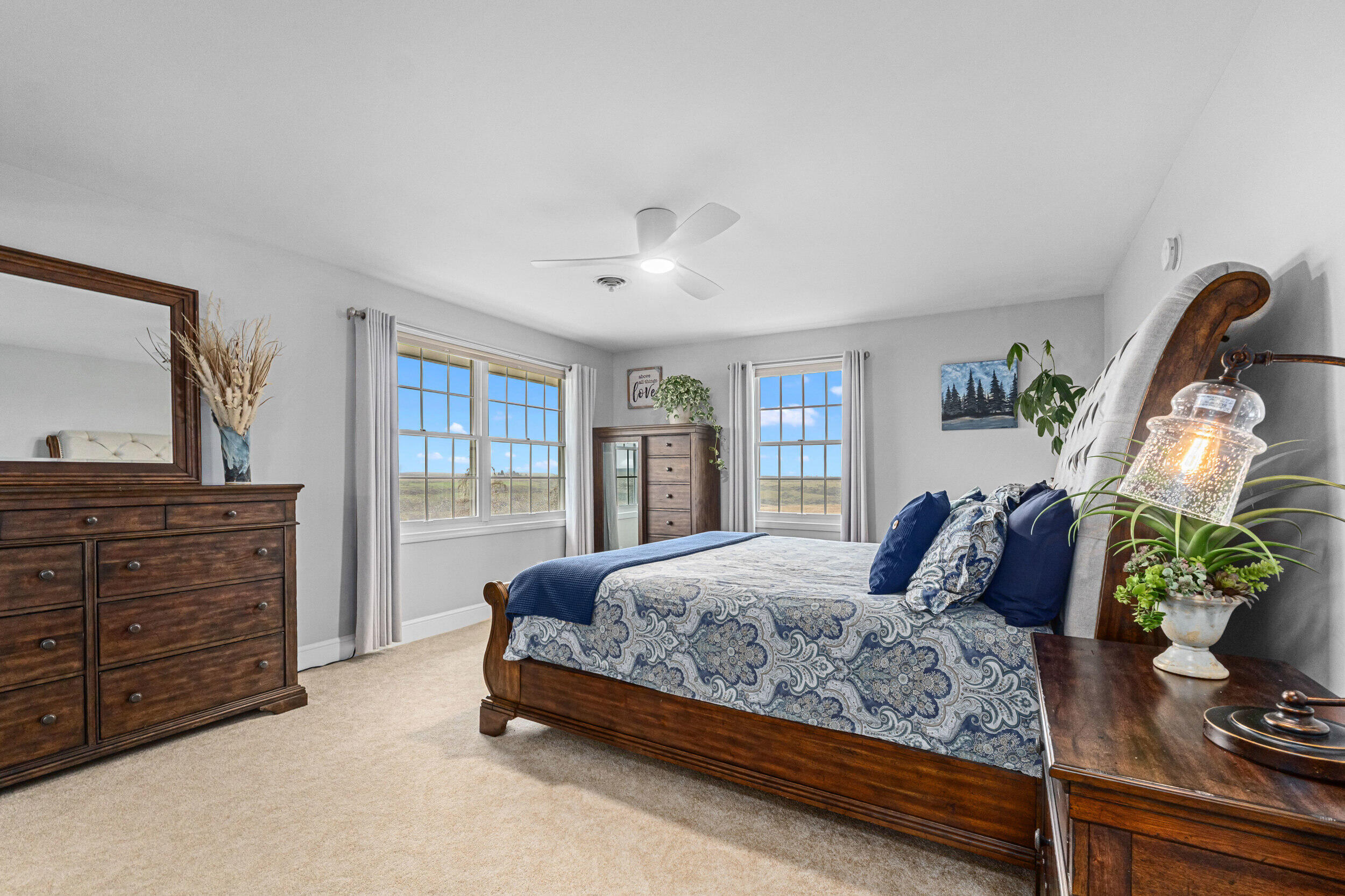 Davenport, Washington, 99122, United States, 4 Bedrooms Bedrooms, ,3 BathroomsBathrooms,Residential,Active,2036687