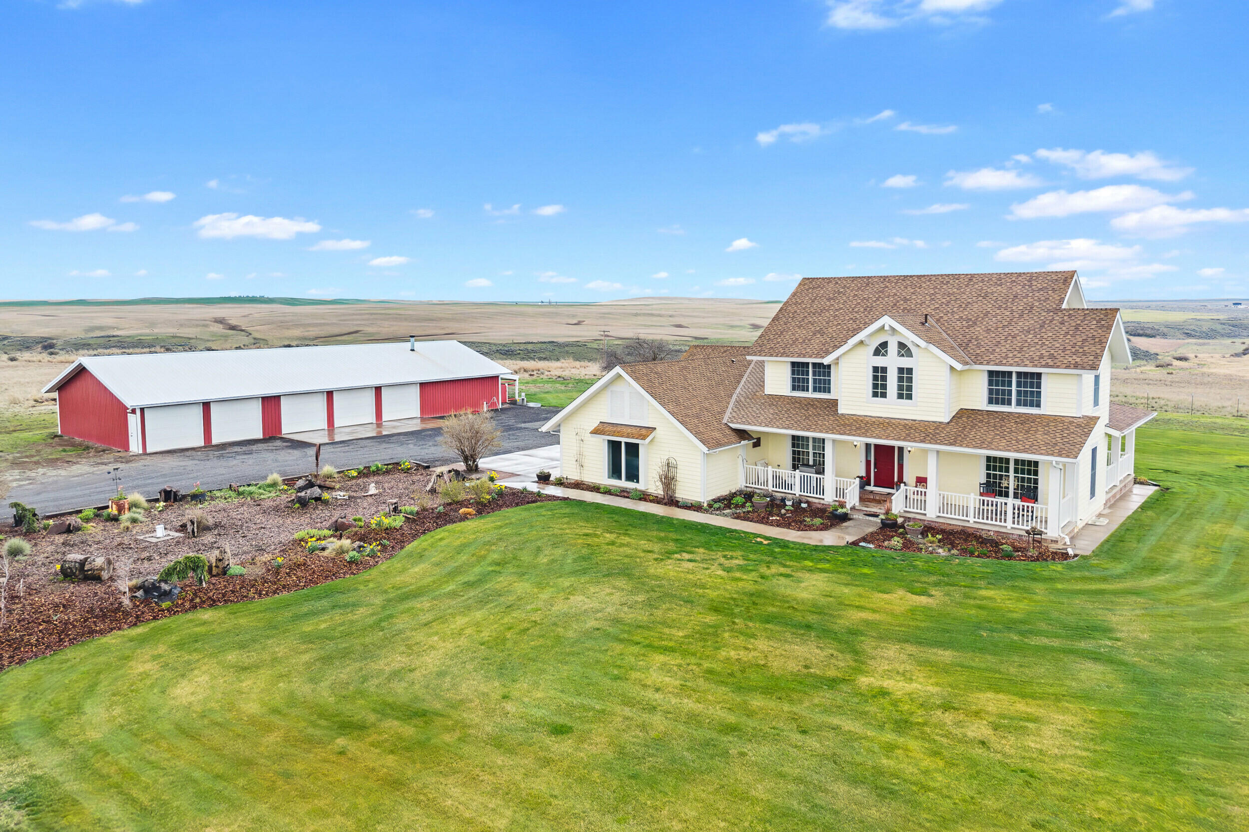 Davenport, Washington, 99122, United States, 4 Bedrooms Bedrooms, ,3 BathroomsBathrooms,Residential,Active,2036687
