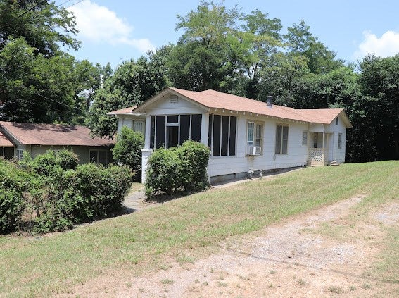 521 Rigby - Photo 3
