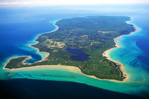 HEMLOCK PT RD, BEAVER ISLAND, MI 49782 - Image 0f4cf403d13af2a4dc522caa15f524c2/2020656943