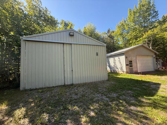 9901 N WHITEFISH POINT RD, PARADISE, MI 49768 - Image 66df433e7131cb81f88d913b7d2bb29e/37796185
