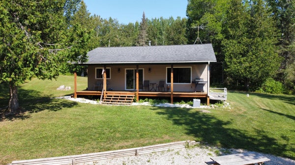 ADDRESS PRIVATE, HESSEL, MI 49745 - Image f985ffd048faf2e6d4546c7d1ff04e5d/1136457748