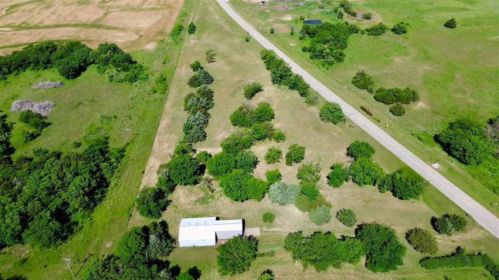 Photo of W Hwy 64, Morrison, OK 73061 (MLS # 134351)