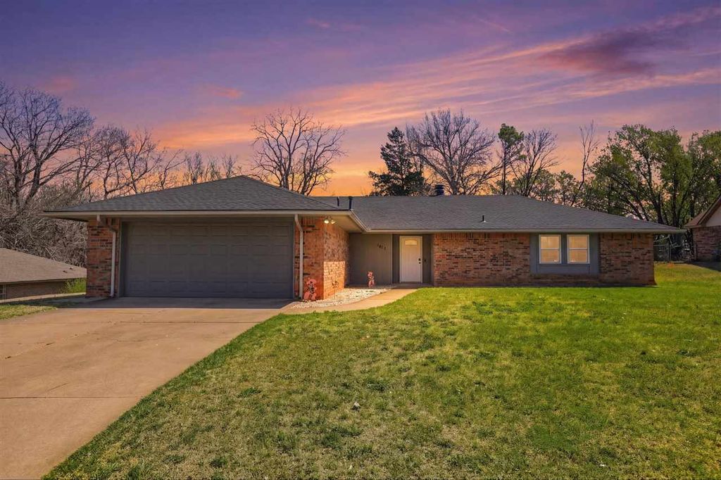 Photo of 1613 S Mansfield Street, Stillwater, OK 74074 (MLS # 134025)