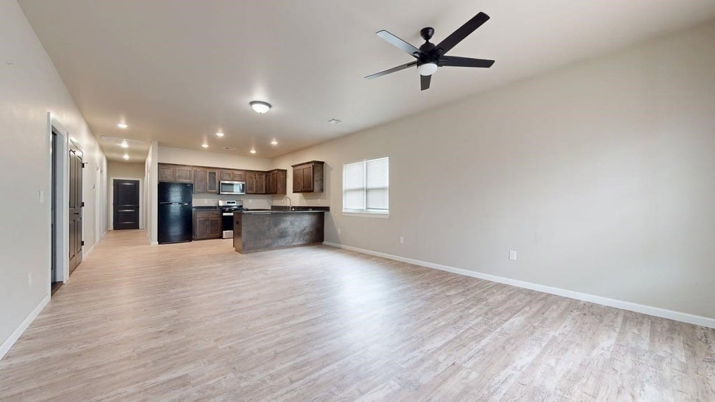Photo of 324-326 Vinnadge, Blackwell, OK 74631 (MLS # 134703)