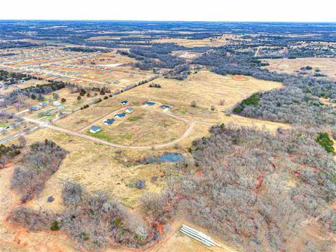 Photo of 44th, Stillwater, OK 74074 (MLS # 133968)
