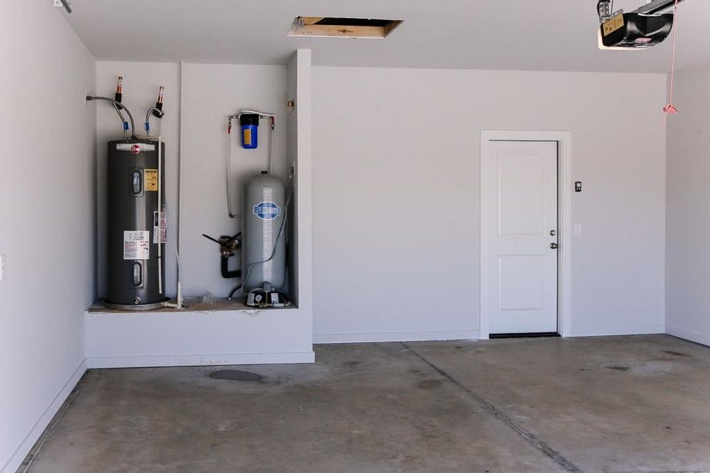 Photo of 216 Wrangler Pass, Stillwater, OK 74075 (MLS # 133597)