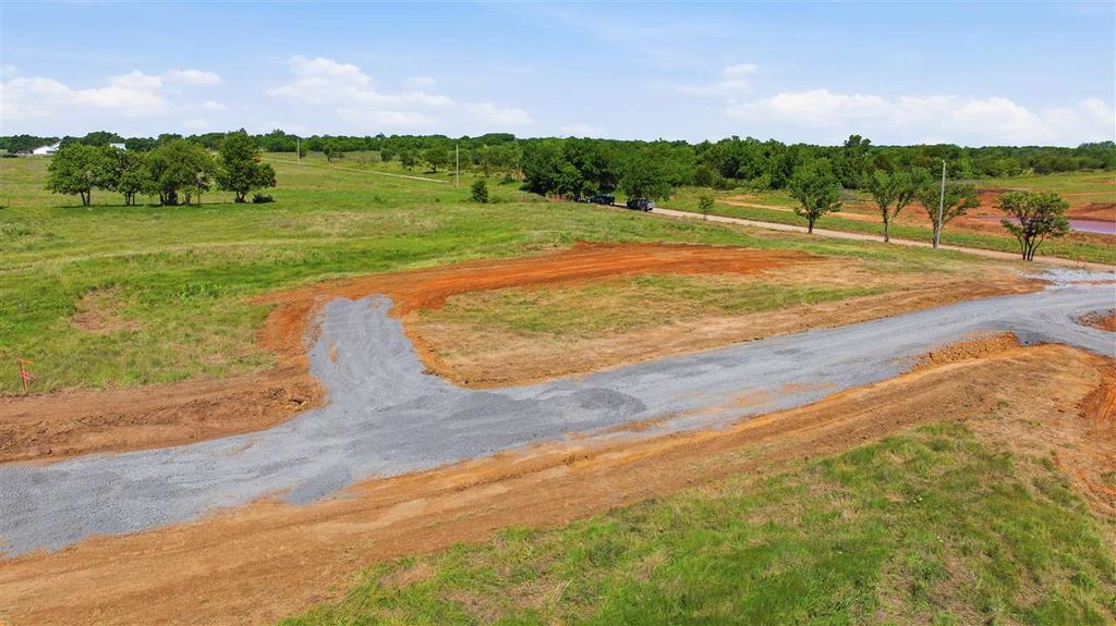 Photo of 5101 W Lone Chimney, Glencoe, OK 74032 (MLS # 134413)