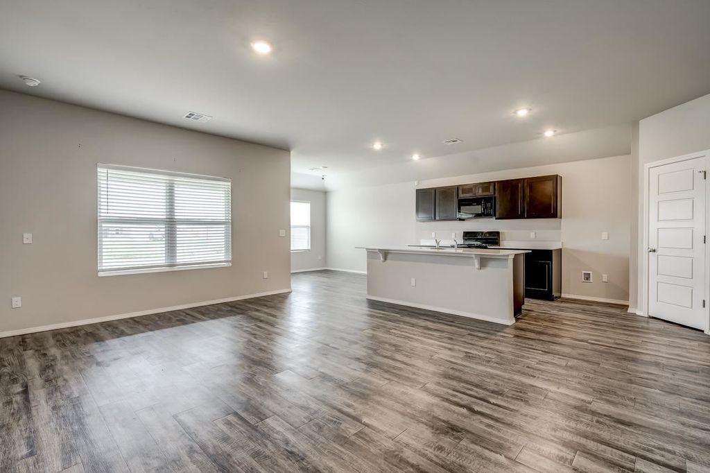 Photo of 1009 NE Third ST, Perkins, OK 74059 (MLS # 134244)