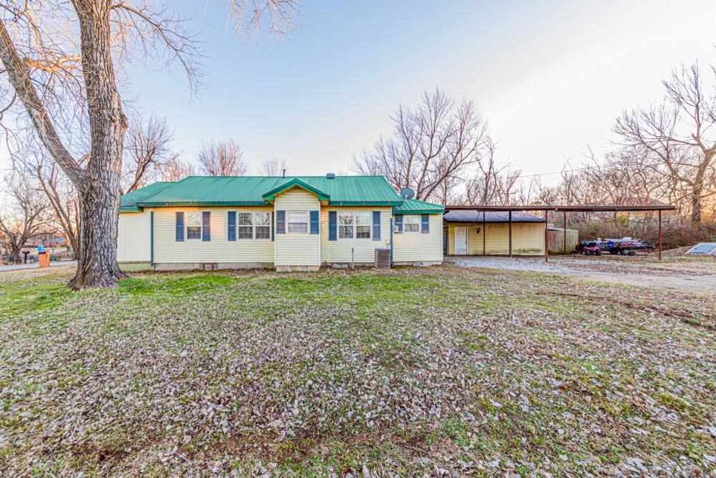 Photo of 21 N 2nd Street, Tryon, OK 74875 (MLS # 133521)