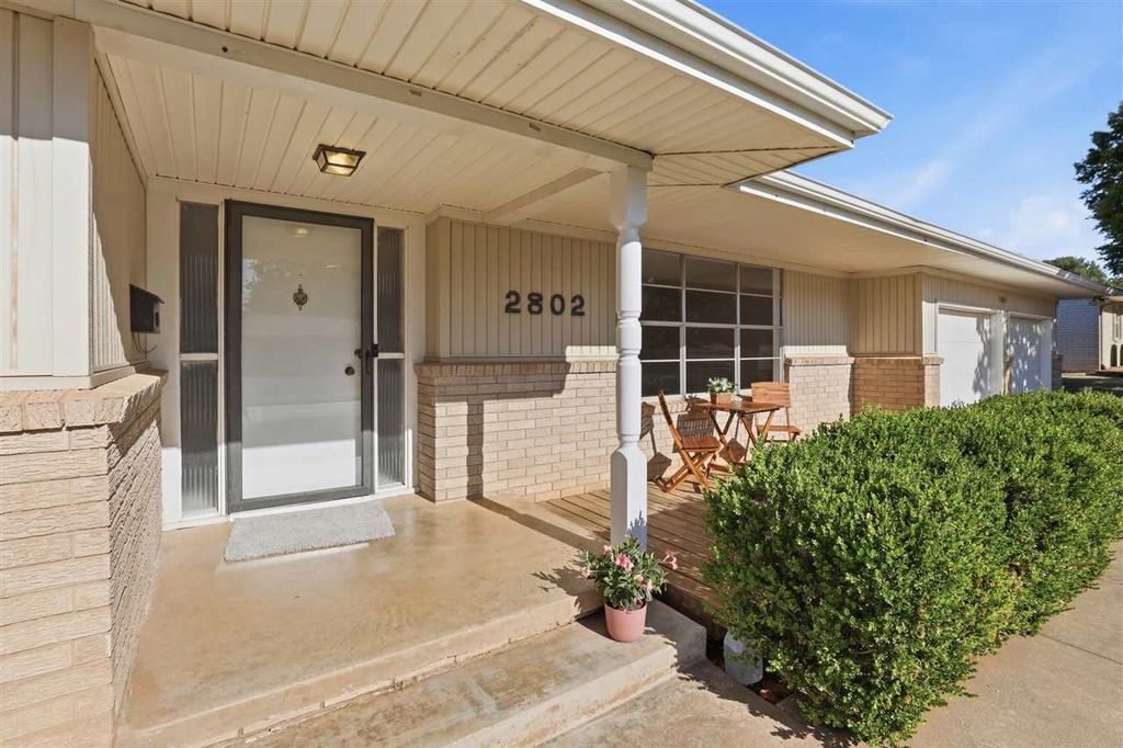 Photo of 2802 N Lincoln Street, Stillwater, OK 74075 (MLS # 134308)