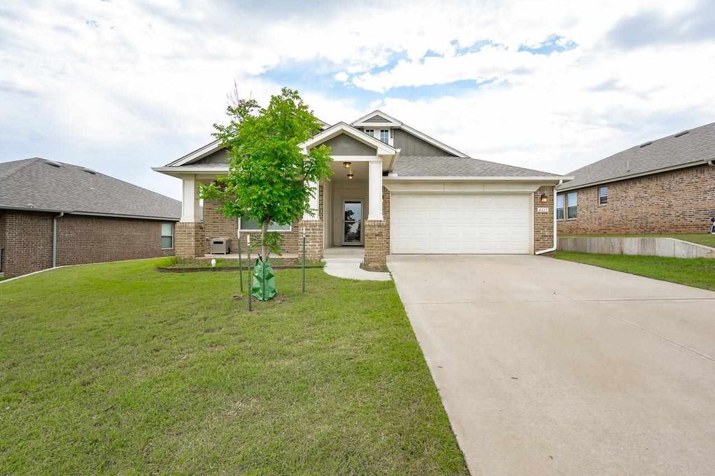 Photo of 4315 W Country Club, Stillwater, OK 74074 (MLS # 134392)