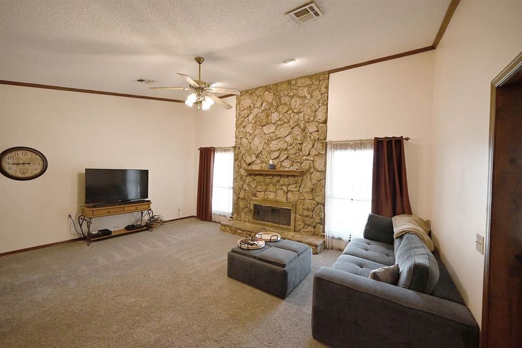 Photo of 2711 S Quail Ridge, Stillwater, OK 74074 (MLS # 133978)