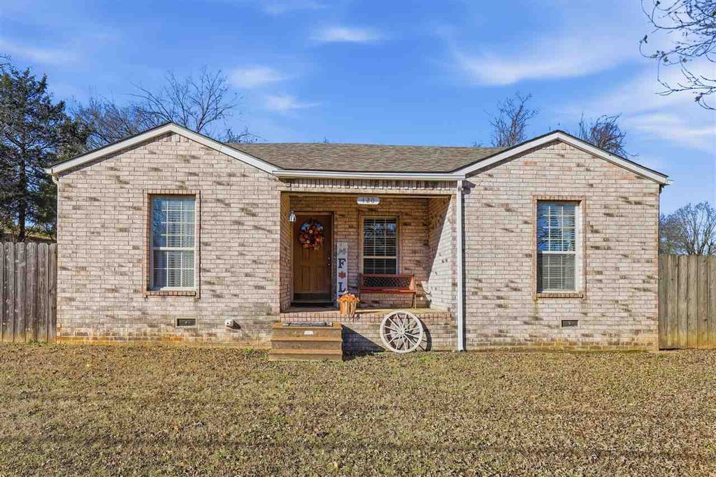 Photo of 420 S Virginia Avenue, Drumright, OK 74030 (MLS # 133287)