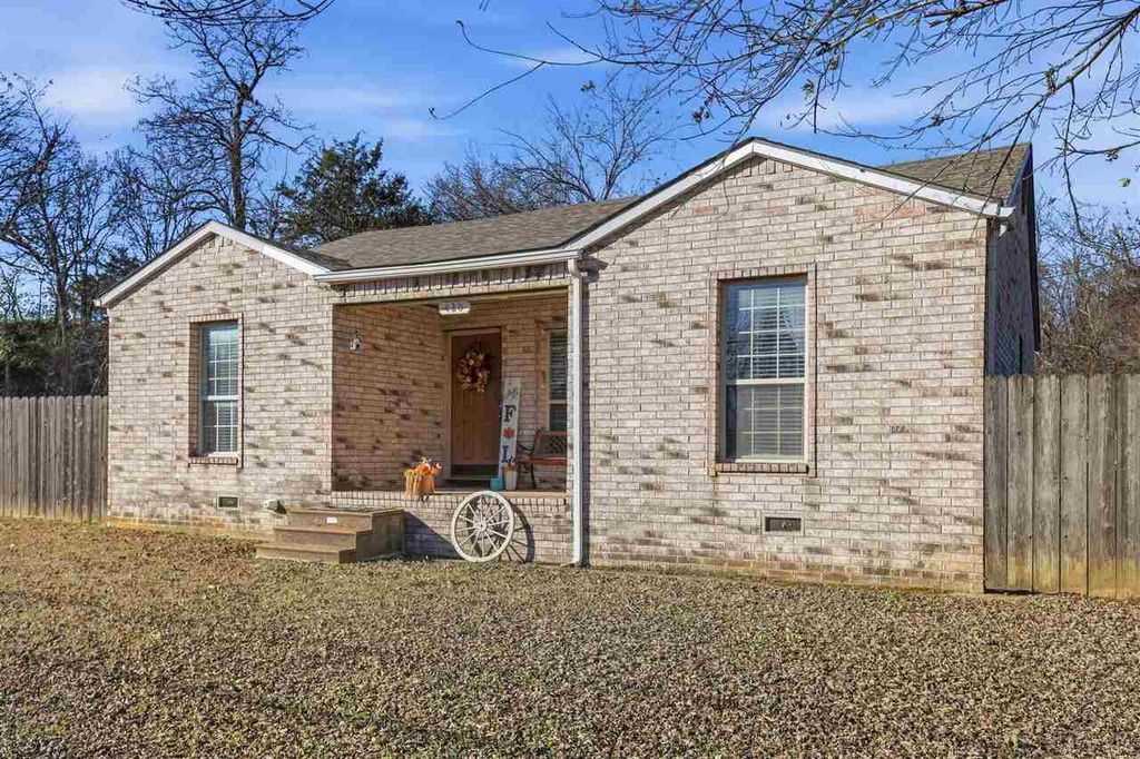 Photo of 420 S Virginia Avenue, Drumright, OK 74030 (MLS # 133287)