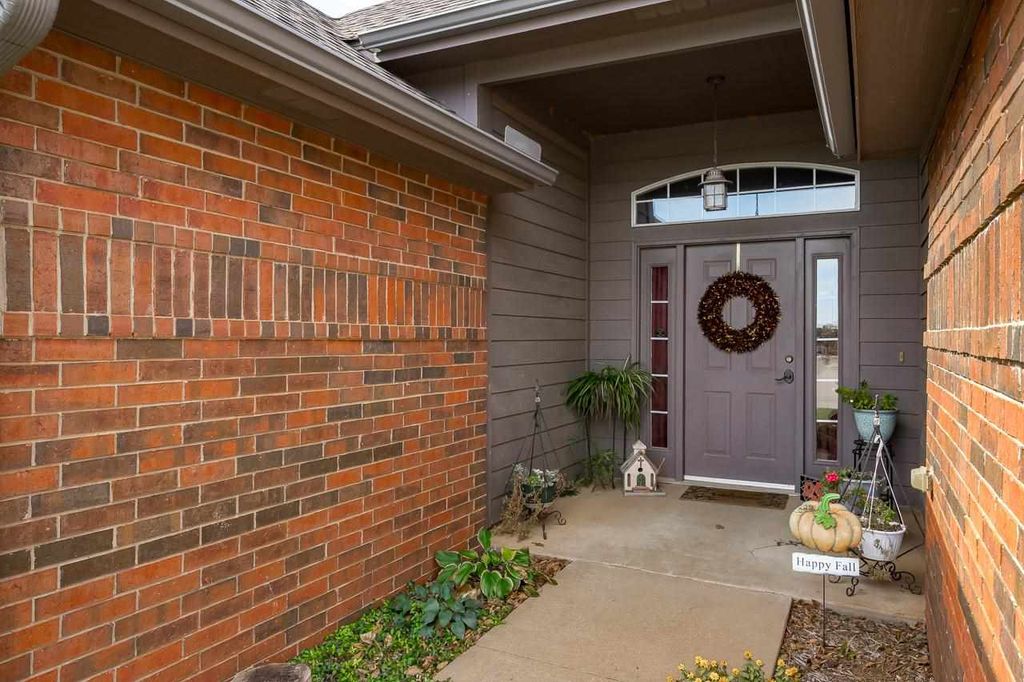 Photo of 302 Kyle Court, Stillwater, OK 74075 (MLS # 134029)
