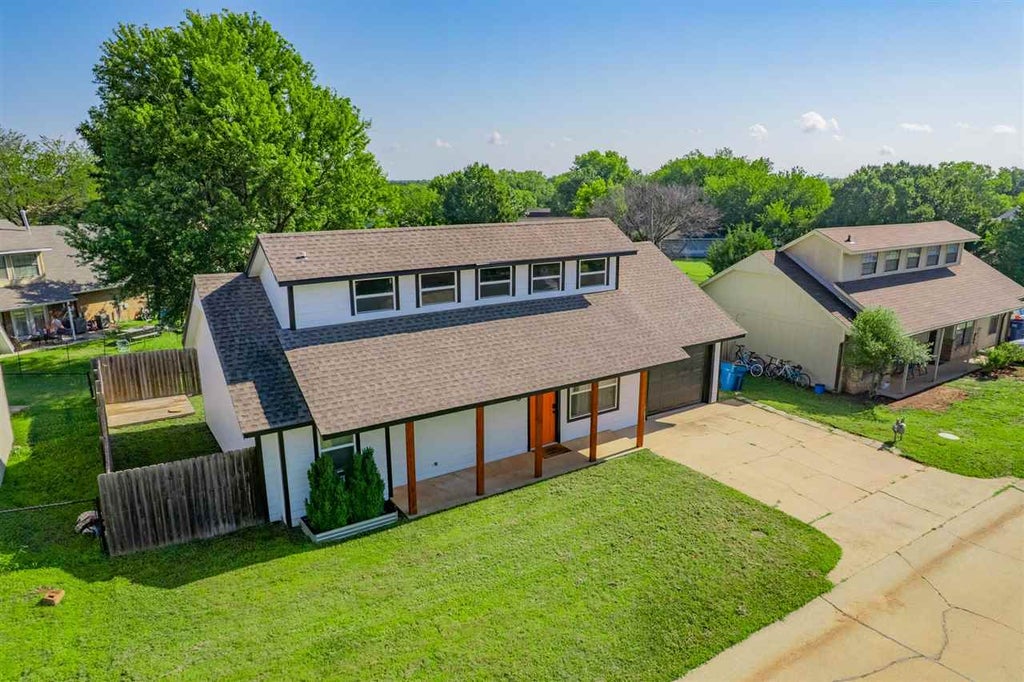 Photo of 2210 E Timbercrest Drive, Stillwater, OK 74074 (MLS # 134713)