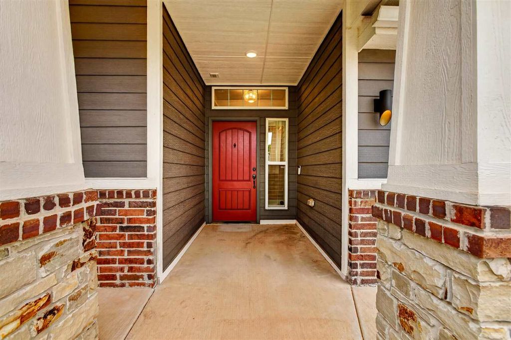 Photo of 2305 S Pintail Street, Stillwater, OK 74074 (MLS # 134412)