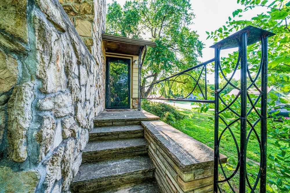 Photo of 107 W A Avenue, Morrison, OK 73061 (MLS # 134753)