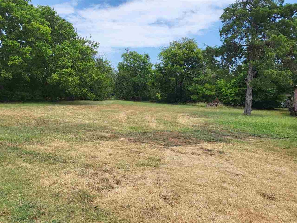 Photo of 0000 S Waverly, Ponca City, OK 74601 (MLS # 134866)
