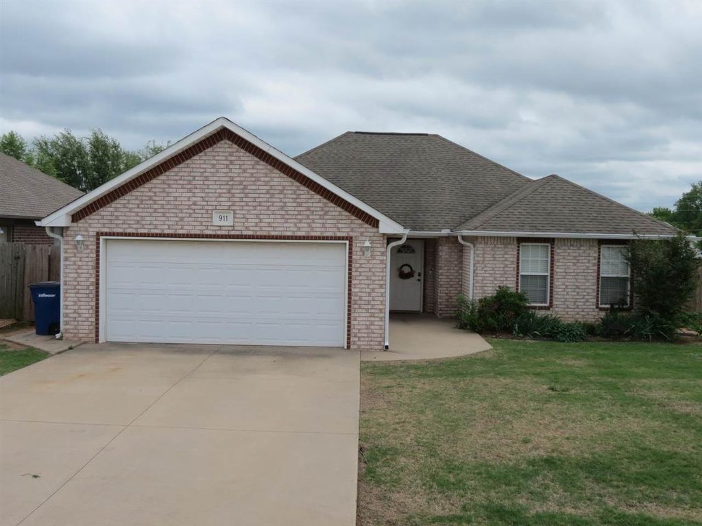 Photo of 911 Lauren Lane, Stillwater, OK 74075 (MLS # 134186)
