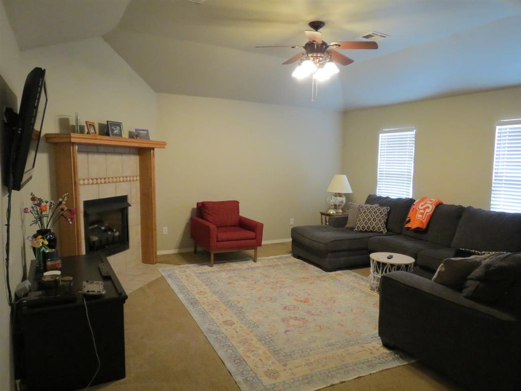 Photo of 911 Lauren Lane, Stillwater, OK 74075 (MLS # 134186)