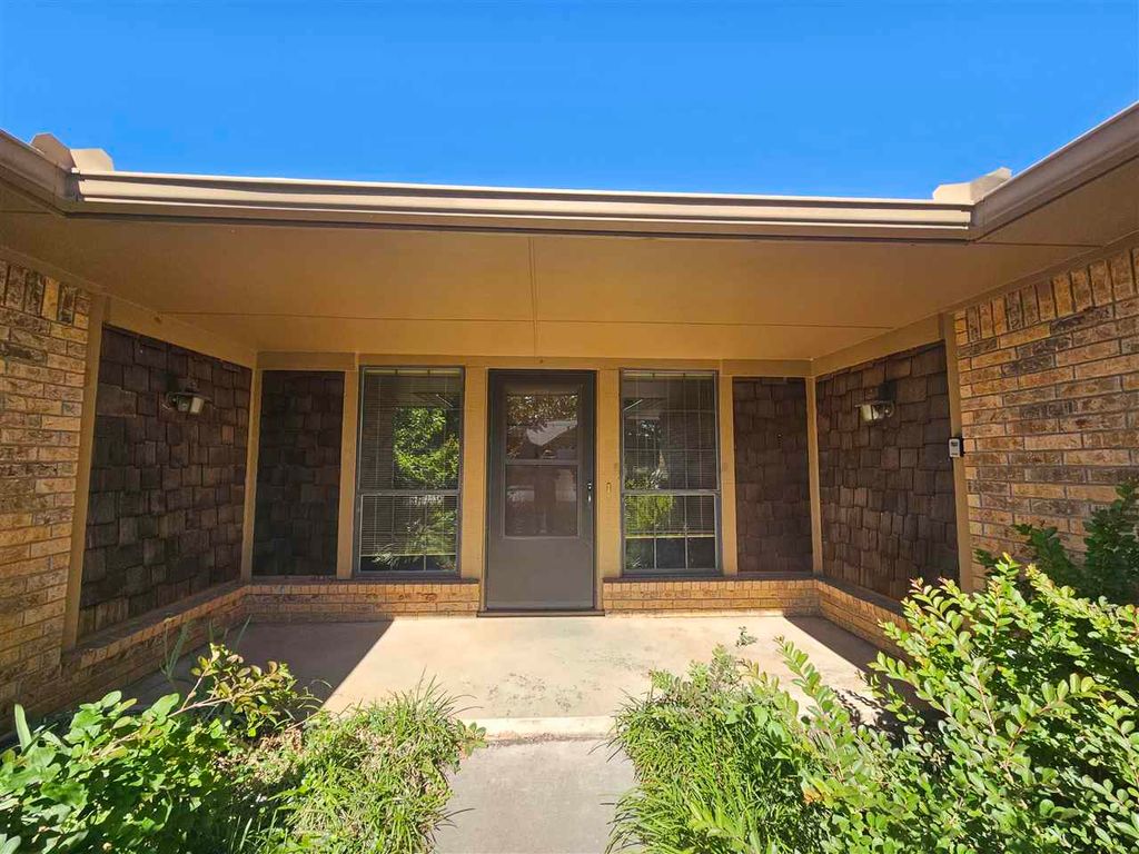 Photo of 1512 S Berkshire DR, Stillwater, OK 74074 (MLS # 134282)
