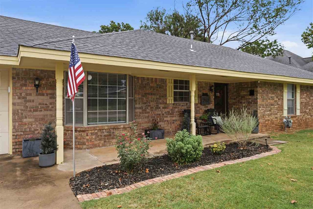 Photo of 717 N Dryden Circle, Stillwater, OK 74075 (MLS # 134927)