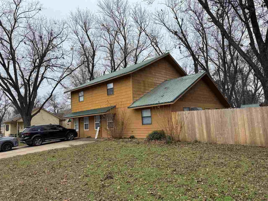 Photo of 211-213 E French ST, Perkins, OK 74059 (MLS # 133319)